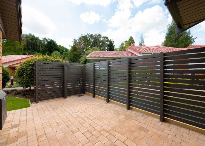  at 33 Selby Mews, Flagstaff, Hamilton