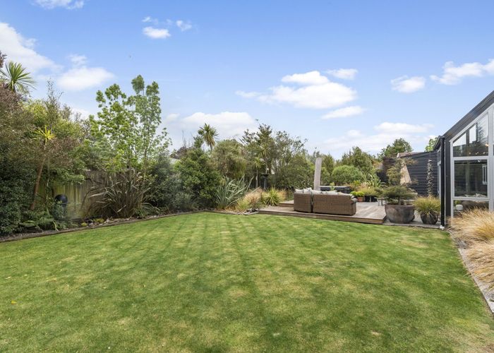  at 44 Valecrest Avenue, Parklands, Christchurch