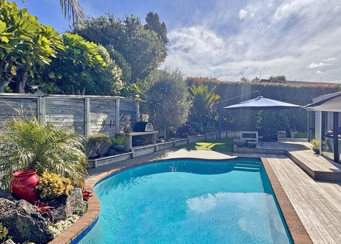  at 15 Harper Street, Chatswood, North Shore City, Auckland