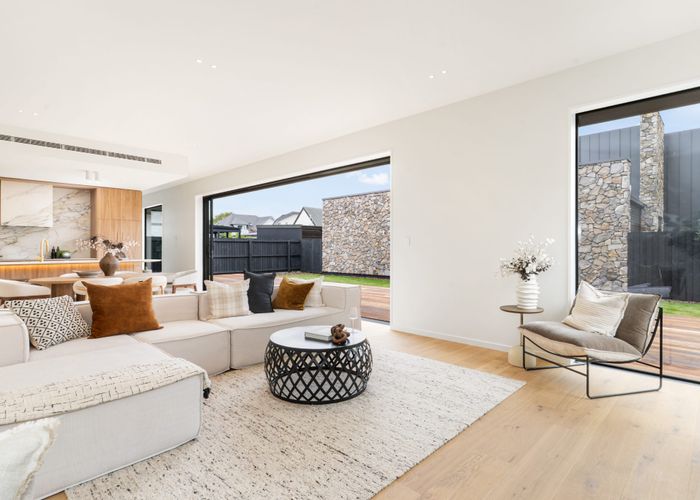  at 17 Plynlimon Road, Fendalton, Christchurch City, Canterbury