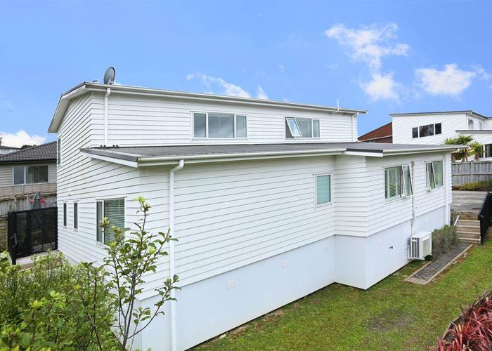  at 17 Aditi Close, Massey, Auckland