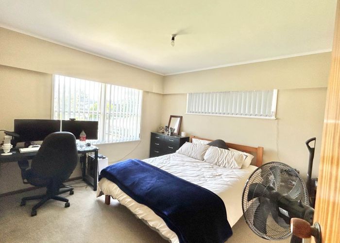  at 88 Reeves Road, Pakuranga Heights, Auckland