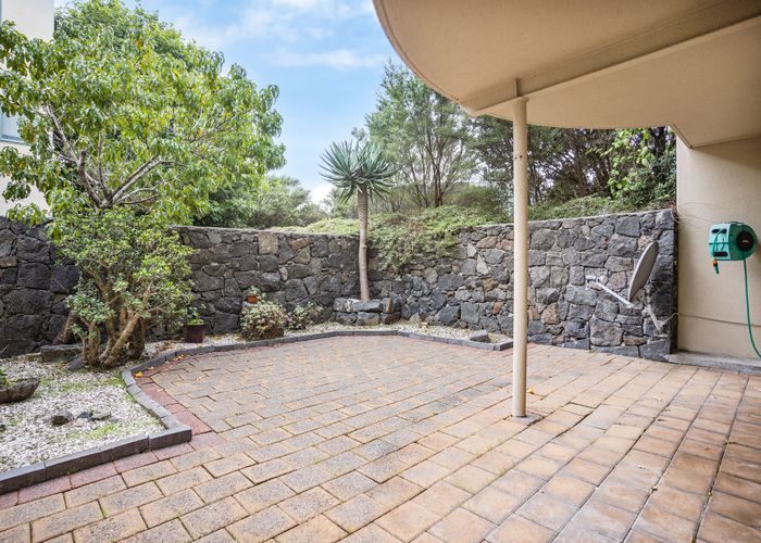  at 17/2 Onehunga Harbour Road, Onehunga, Auckland