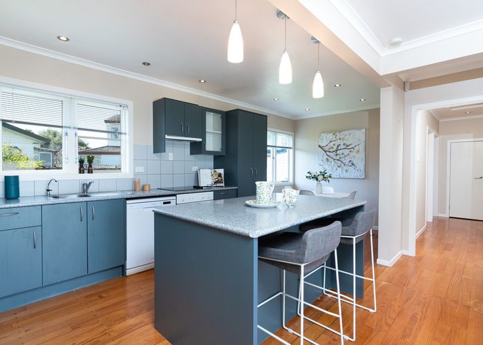  at 47 Hereford Street, Te Atatu Peninsula, Auckland