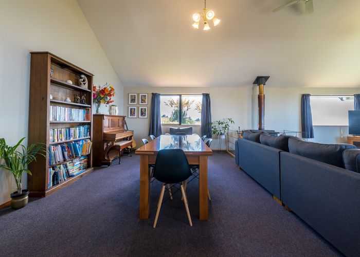  at 16 Buskin Road, Highcliff, Dunedin