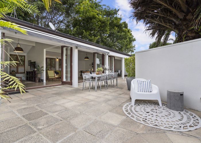  at 58 Roberta Avenue, Glendowie, Auckland