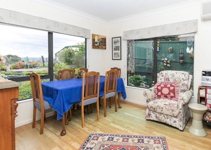 Free property data for 24 Highgrove Drive, Grandview Heights, Hamilton