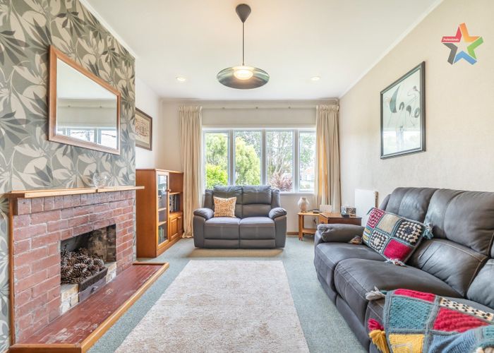  at 1/27 Gadsby Street, Avalon, Lower Hutt, Wellington