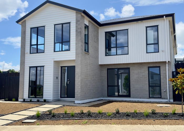  at 17 Emerald Avenue, Papakura, Papakura, Auckland