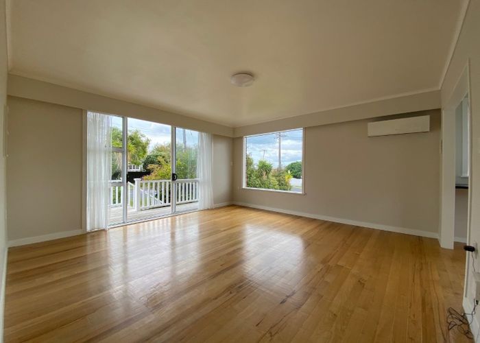  at 1/2 Scarboro Terrace, Murrays Bay, Auckland