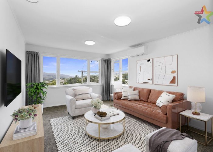  at 5A Balmain Street, Newlands, Wellington