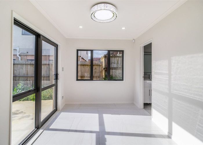  at 7A Maxwell Avenue, Papatoetoe, Manukau City, Auckland
