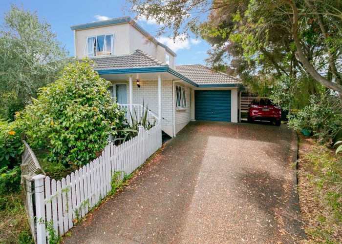  at 51 Central Park Drive, Te Atatu South, Waitakere City, Auckland