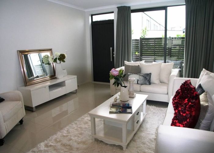  at 7 Samuel Place, Stonefields, Auckland