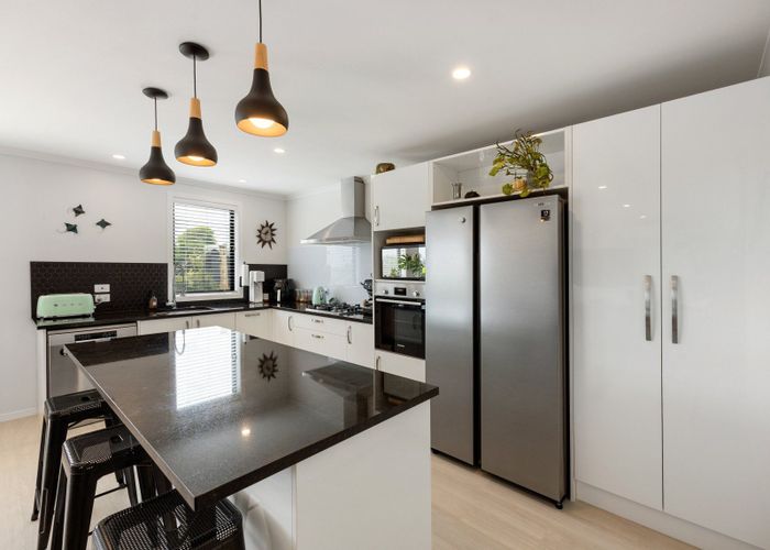  at 18 Te Tiireke Drive, Glenview, Hamilton