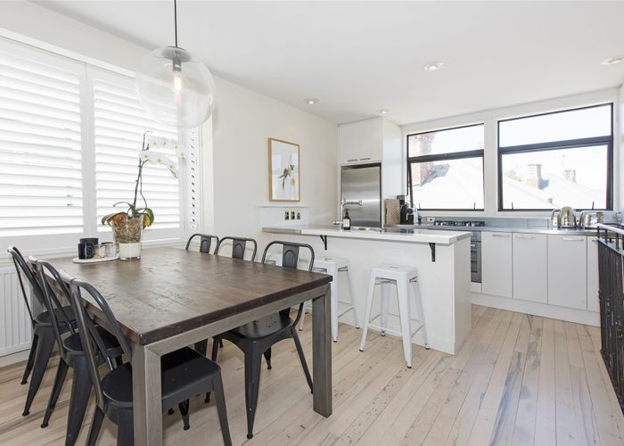  at 4/10 Rose Road, Grey Lynn, Auckland