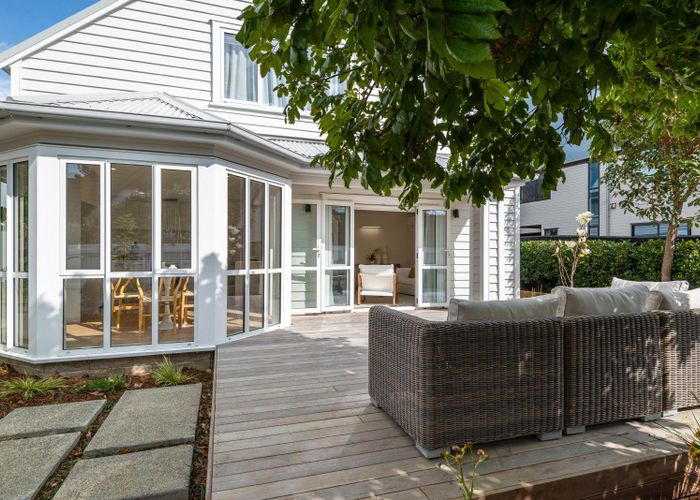  at 1 William Bond Street, Stanley Point, Devonport, North Shore City, Auckland