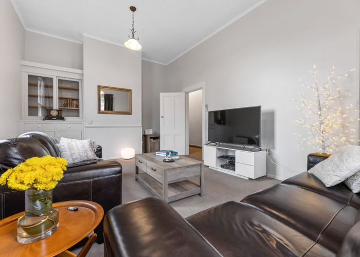  at 1 Lisburn Avenue, Caversham, Dunedin