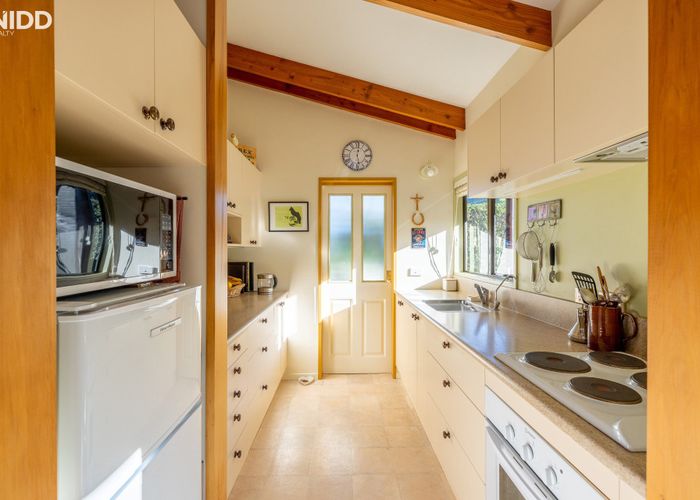  at 52 Kauri Street, Ravensbourne, Dunedin