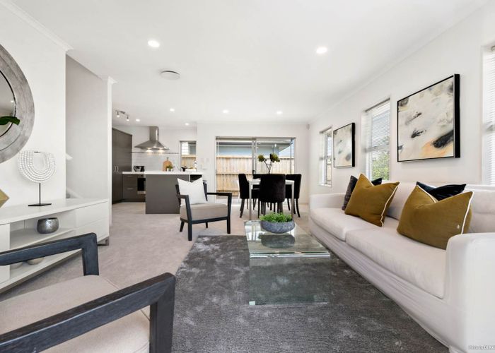  at 2 Vinci Court, Manurewa, Auckland