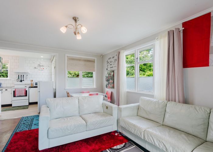  at 19 Willis Street, Bader, Hamilton, Waikato