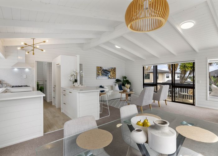  at 620A East Coast Road, Browns Bay, North Shore City, Auckland