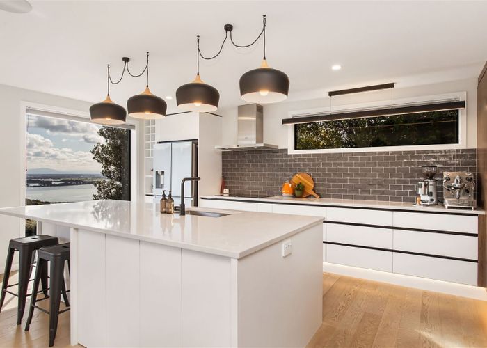  at 2 John Monck Lane, Redcliffs, Christchurch