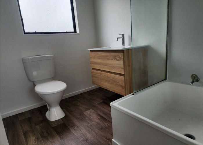  at 1/26 Barneys Farm Rd, Clendon Park, Manukau City, Auckland