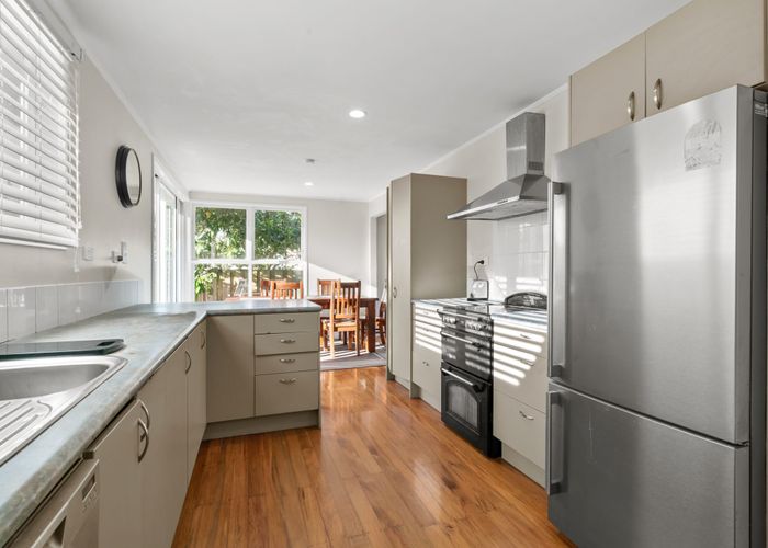  at 2 Bernard Street, Papatoetoe, Manukau City, Auckland