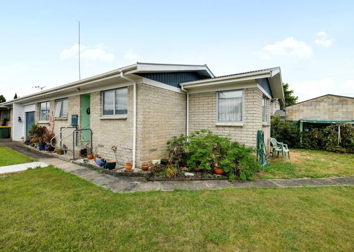  at 12B Leong Avenue, Dinsdale, Hamilton, Waikato