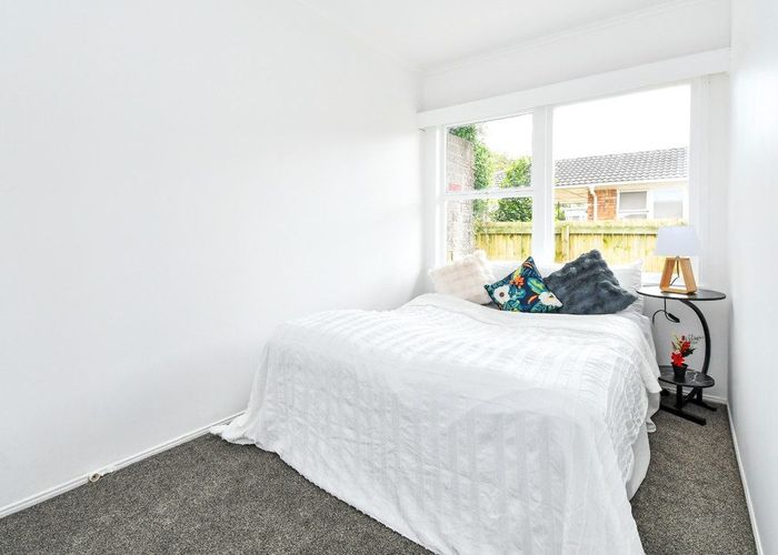  at 1/27 Alexander Ave, Papatoetoe, Manukau City, Auckland