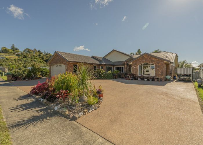  at 38 Motukorure Parade, Cooks Beach, Thames-Coromandel, Waikato