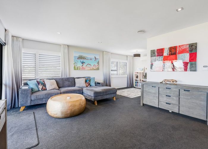  at 15 Leiden Place, Totara Vale, North Shore City, Auckland