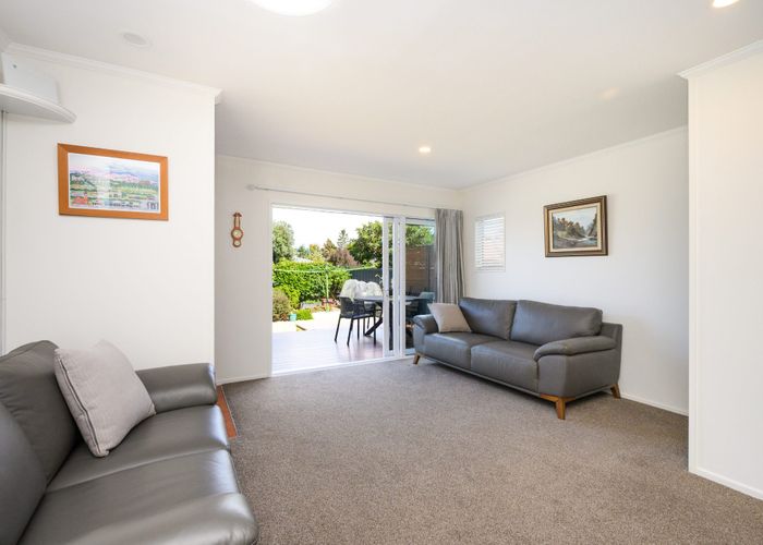  at 138 Limbrick Street, Terrace End, Palmerston North, Manawatu / Whanganui