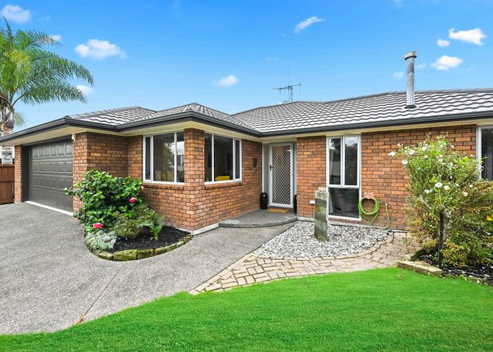  at 3 Milbrook Place, Chartwell, Hamilton