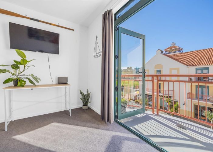  at 164 Harbour Village Drive, GULF HARBOUR, WHANGAPARAOA
