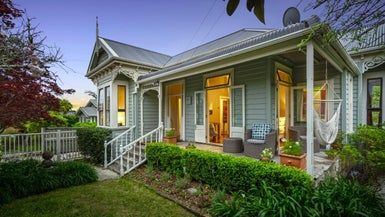  at 9 Hope Street, Westmere, Auckland