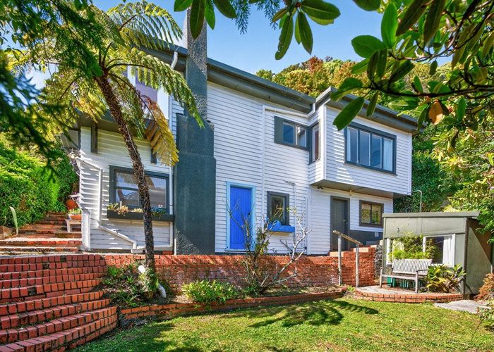  at 19 Karaka Street, Eastbourne, Lower Hutt, Wellington