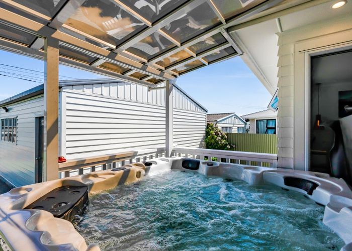  at 151 Ngamotu Road, Spotswood, New Plymouth