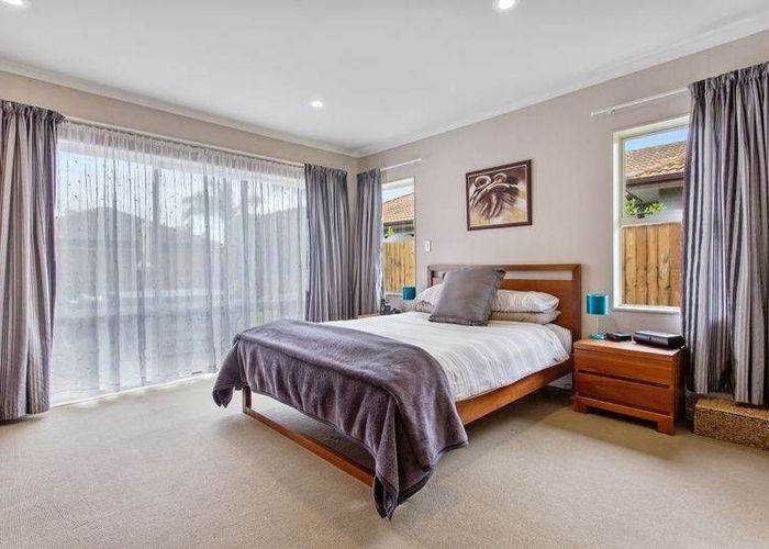  at 37 Stranraer Crescent, Wattle Downs, Manukau City, Auckland