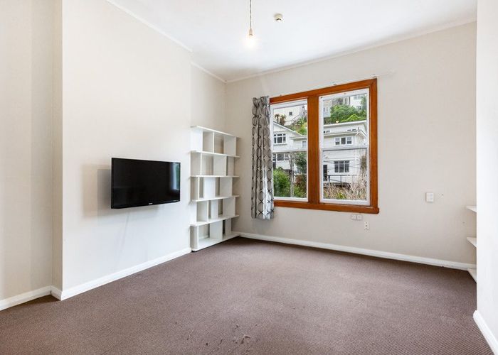  at 25 Adams Terrace, Aro Valley, Wellington, Wellington