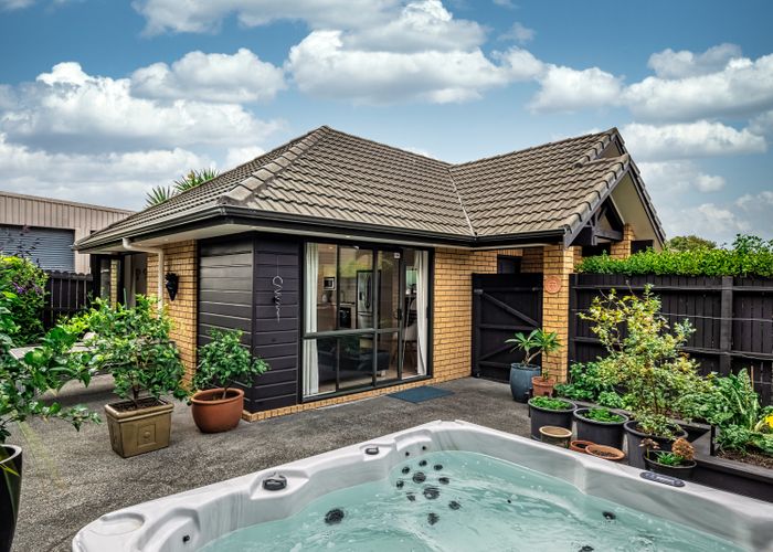 at 197 GILLS ROAD, Half Moon Bay, Auckland