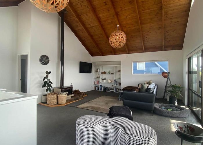  at 26 Shakespear Road, Army Bay, Whangaparaoa