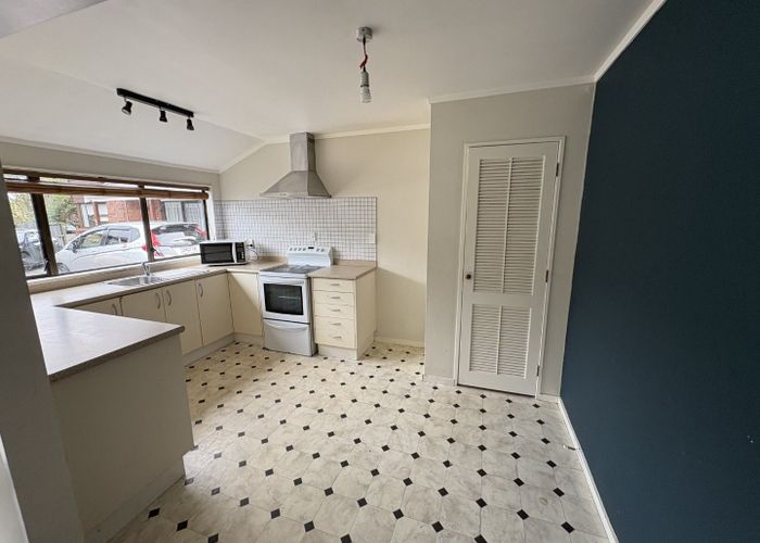  at 6 Flinders Place, Johnsonville, Wellington, Wellington