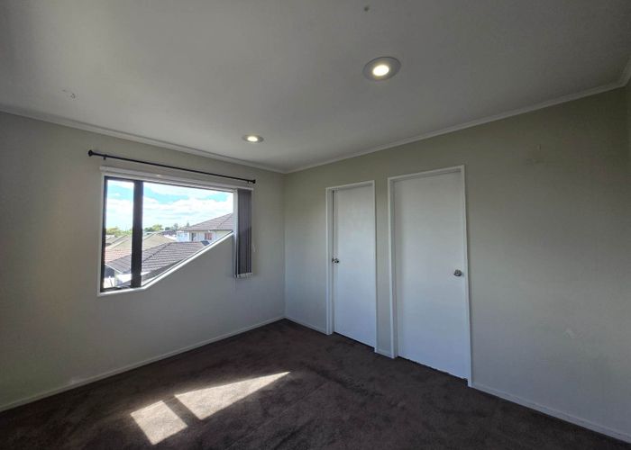  at 5 Mangarata Avenue, Papatoetoe, Manukau City, Auckland