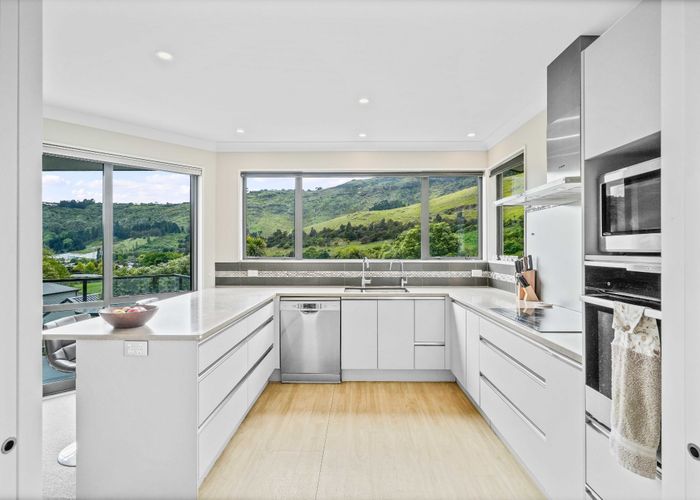  at 57 Flinders Road, Heathcote Valley, Christchurch
