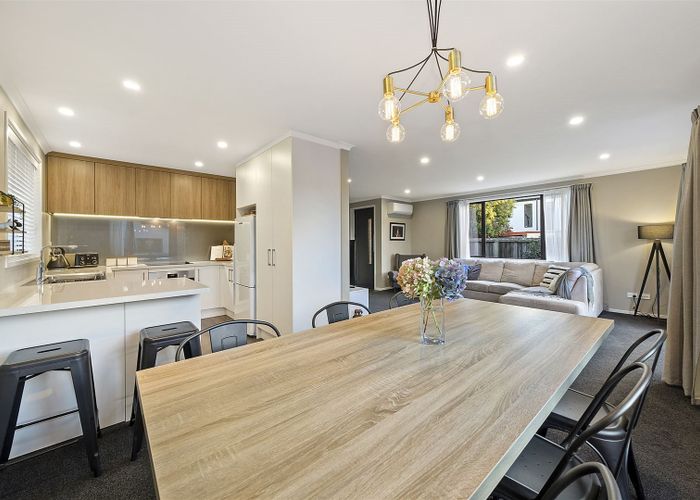 at 22 Devon Street, Sydenham, Christchurch