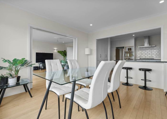  at 11  Tirinui Crest Road, Otumoetai, Tauranga, Bay Of Plenty