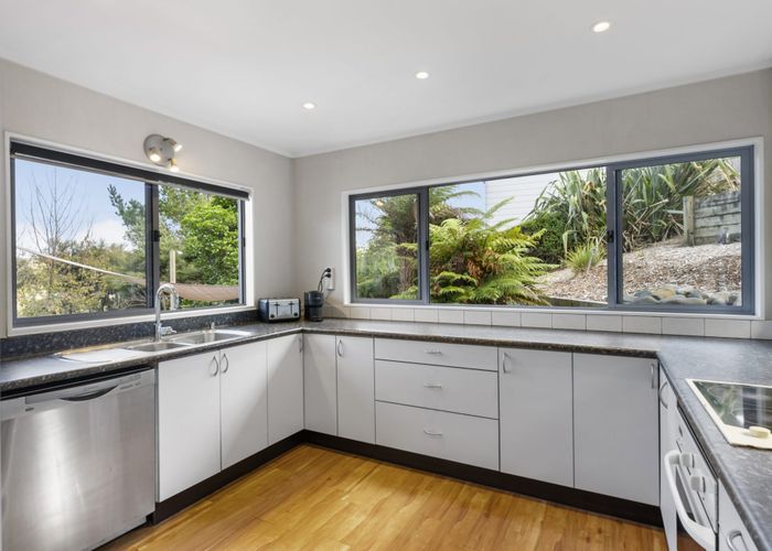  at 105 Waitakere Road, Waitakere, Waitakere City, Auckland