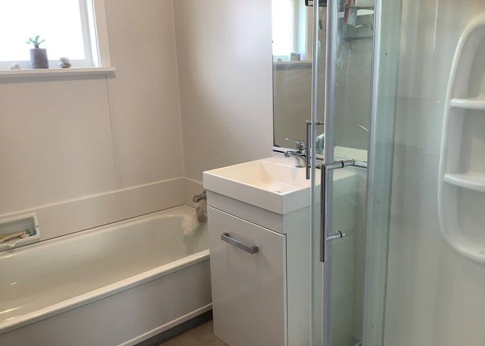  at 1 Gillies Place, Ranui Heights, Porirua, Wellington